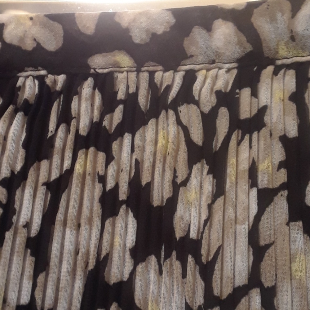 SKIRT - Picture 4 of 7